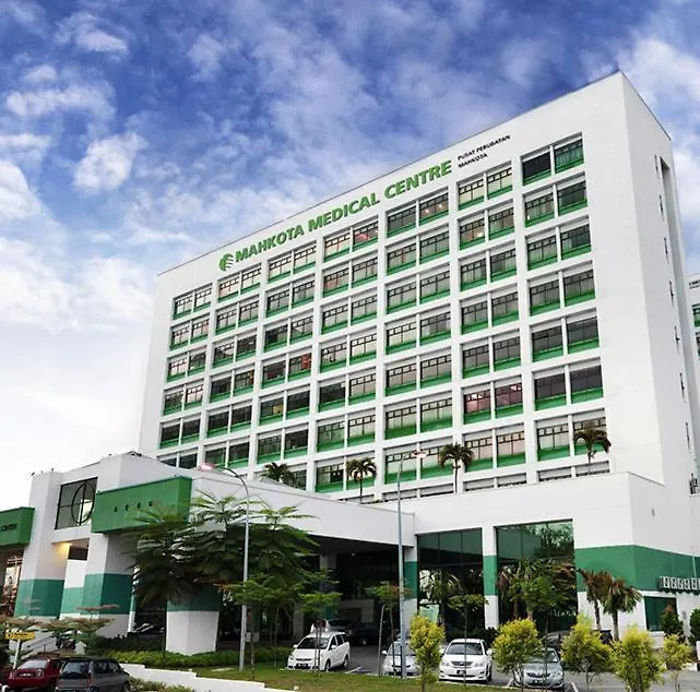 M Straits Hotel Melaka 2*,
